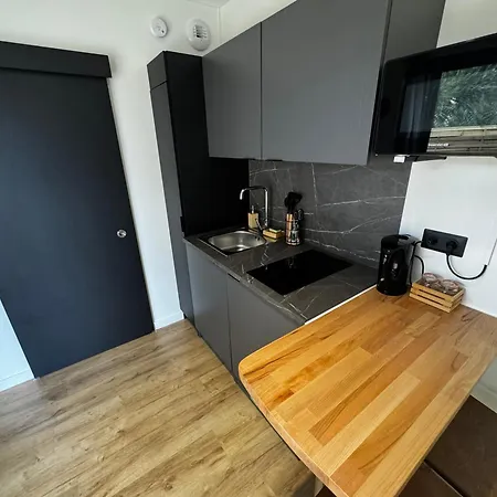 Paisible Sous Un Pin Pres De Disneyland 3* Montry