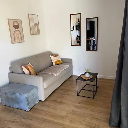 Bed & Breakfast Paisible Sous Un Pin Pres De Disneyland Montry